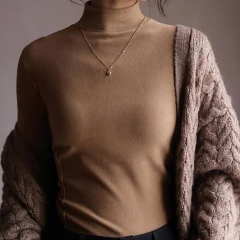 NWT Super Soft Caramel Tan Brown Fitted Crewneck Sweater - Picture 2 of 8
